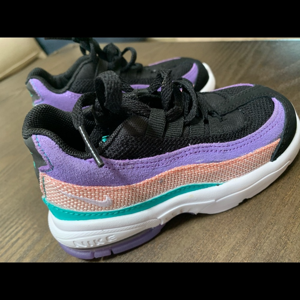 Nike AirMax 95 have a Nike Day toddler shoes